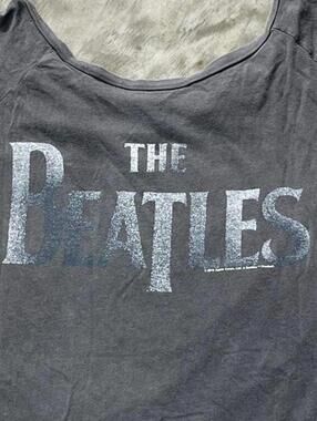 The Beatles Preowned Large 3/4 Sleeve T-shirt